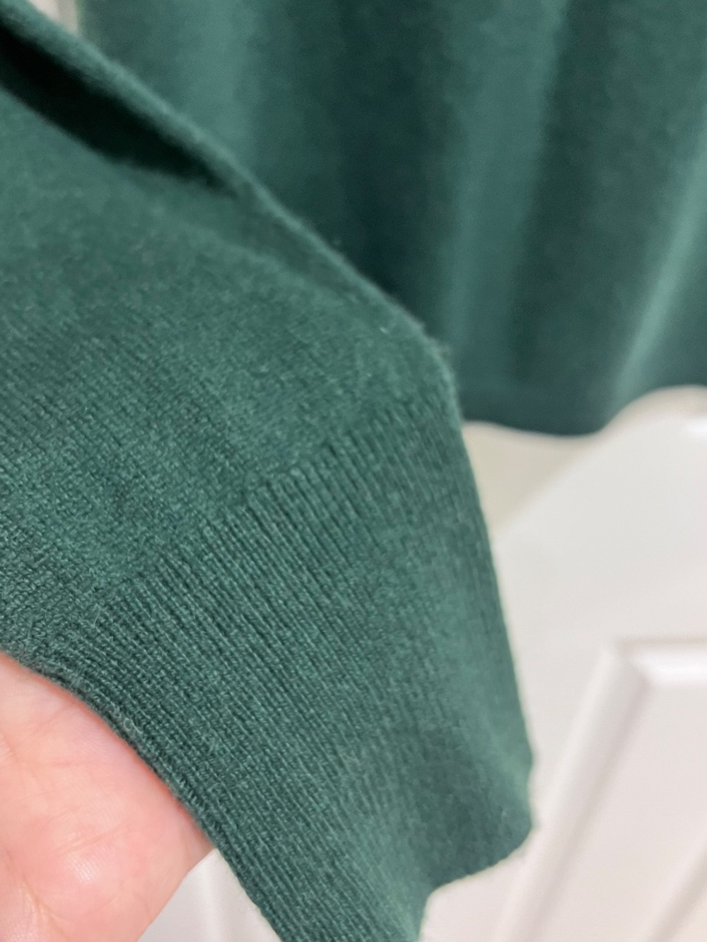 J.Crew 100% Cashmere Sweater – Size Large – Dark Green Crewneck - Picture 13 of 14